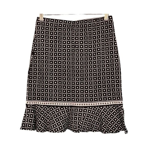 Max Studio Tulip Mini Skirt Black White Stretch Knit Geometric Print XS - Picture 1 of 6